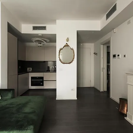 Apartament Stylish Flat With Garden Rzym