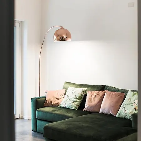 Stylish Flat With Garden