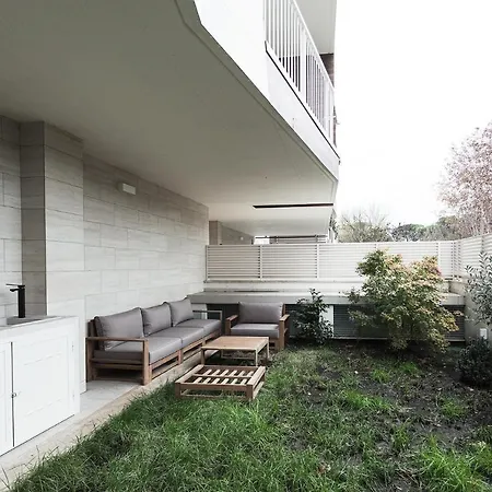Stylish Flat With Garden Apartament *